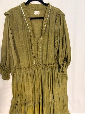 Lightweight Green Linen Blend Maxi Dress